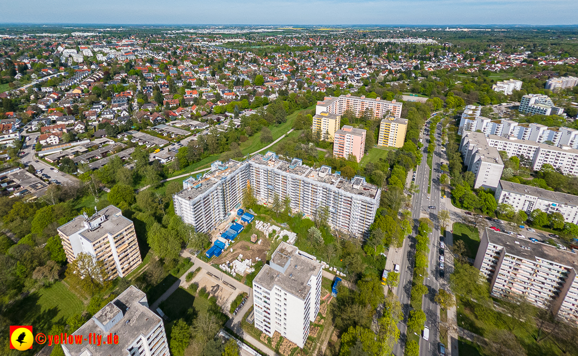 04.05.2023 - Luftbilder von der Fassadensanierung an der Kurt-Eisner-Straße in Neuperlach